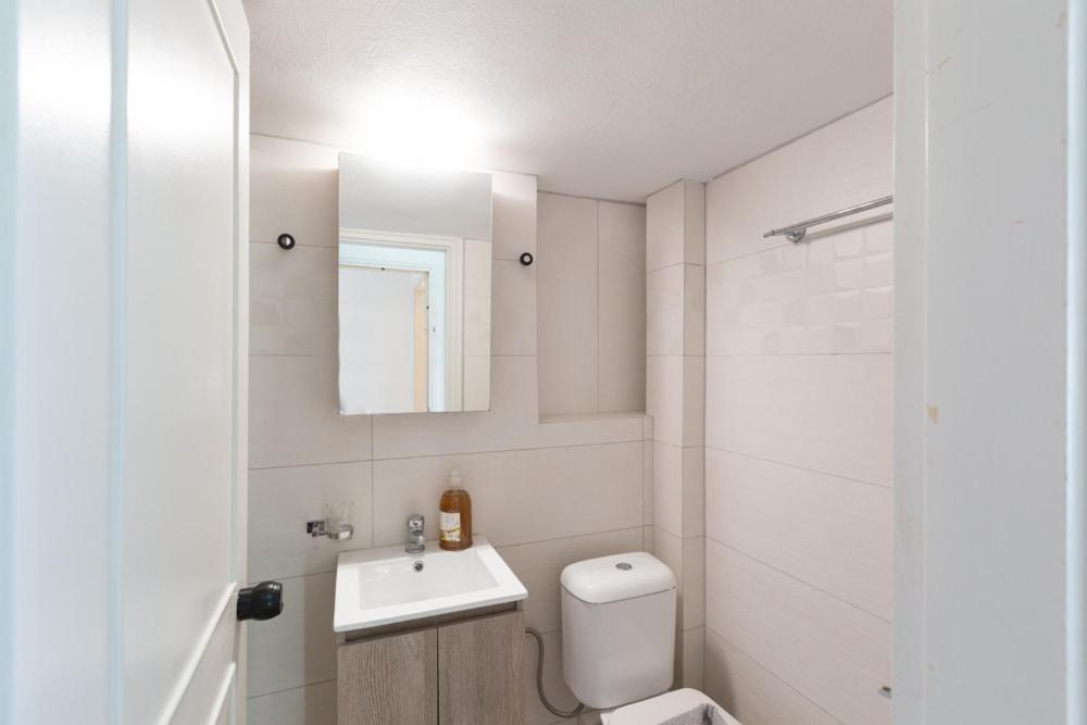 Theo Apartments 罗希姆诺 外观 照片